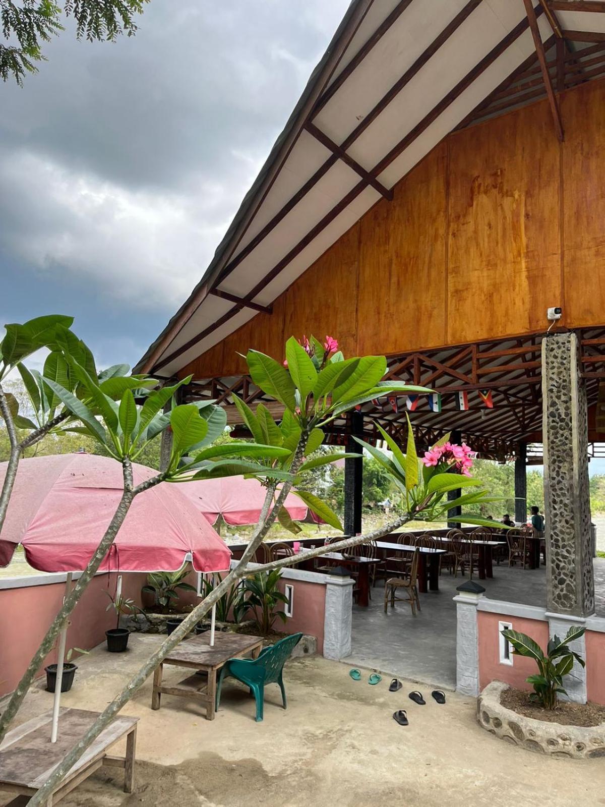 Asim Paris Guesthouse & Jungle Trekking Bukit Lawang Eksteriør bilde